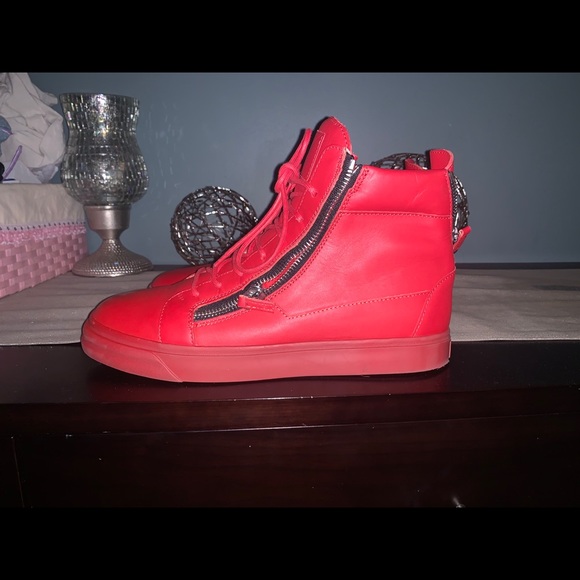 Men’s Sneakers - Picture 3 of 7